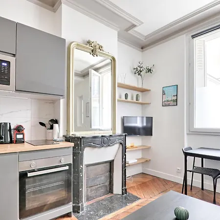 Liege - Saint-lazare, Location Very 아파트 *