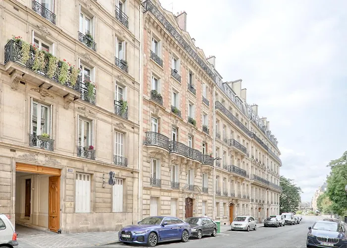 Liege - Saint-lazare, Location Very Daire Paris