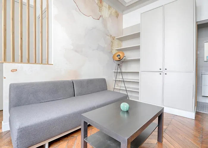 Liege - Saint-lazare, Location Very Daire